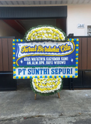 Papan Bunga Duka di Kecapi