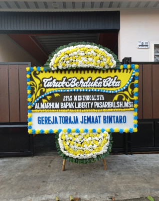 Papan Bunga Duka di Kecapi