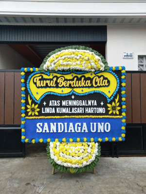 Papan Bunga Duka di Kecapi